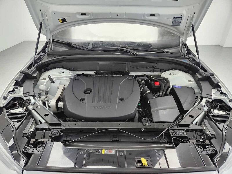 Volvo  Ultimate, B5 AWD 마일드 하이브리드, 가솔린, 브라이트