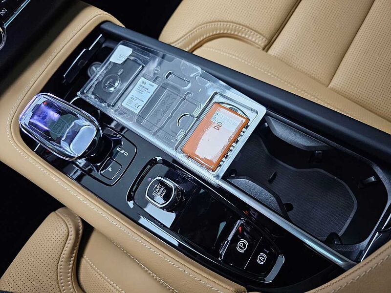 Volvo  Ultimate, B6 AWD 마일드 하이브리드, 가솔린, 브라이트, 7 좌석