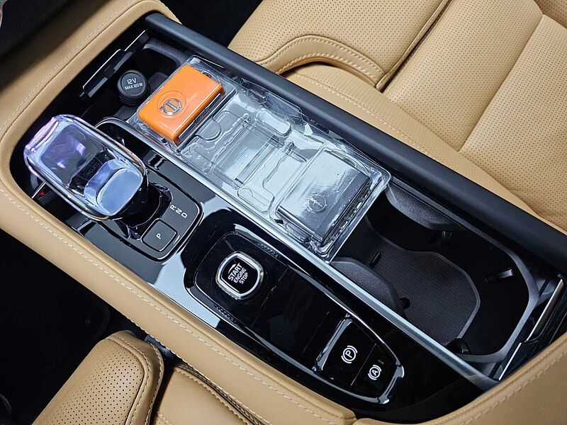 Volvo  Ultimate, B6 AWD 마일드 하이브리드, 가솔린, 브라이트, 7 좌석
