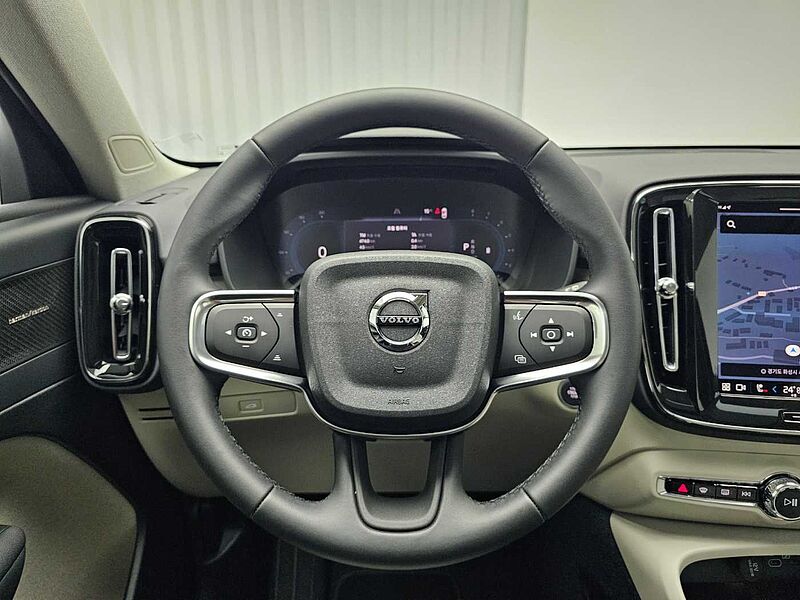 Volvo  Ultimate, B4 AWD 마일드 하이브리드, 가솔린, 브라이트