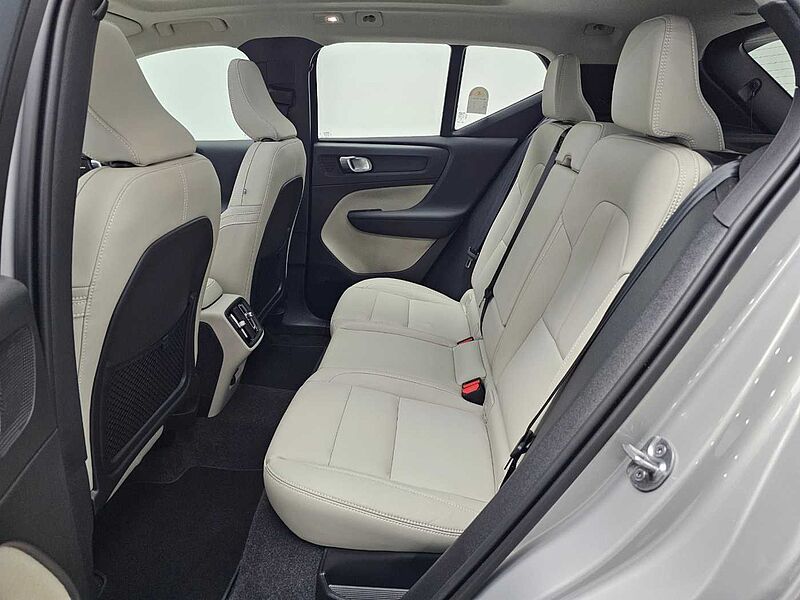 Volvo  Ultimate, B4 AWD 마일드 하이브리드, 가솔린, 브라이트