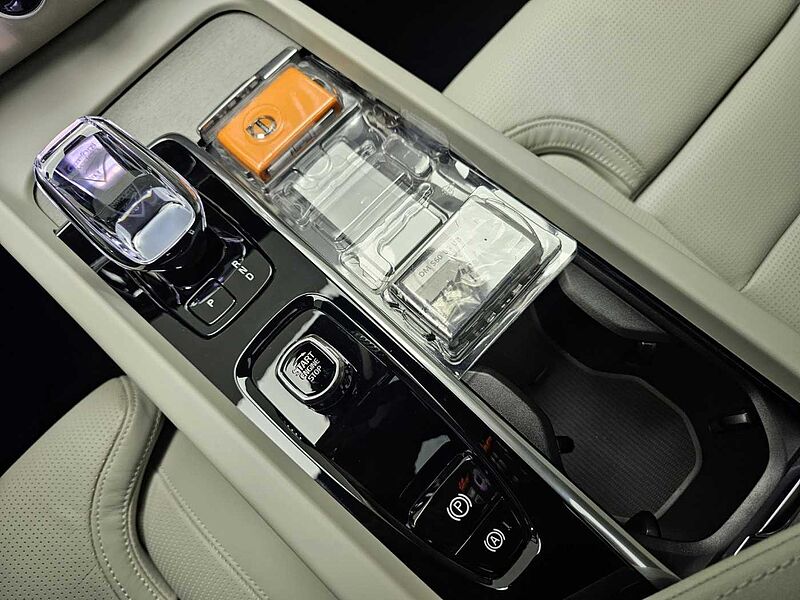 Volvo  Ultra, B5 마일드 하이브리드, 가솔린, 브라이트