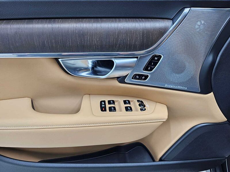 Volvo  Ultimate, B5 AWD 마일드 하이브리드, 가솔린, 브라이트