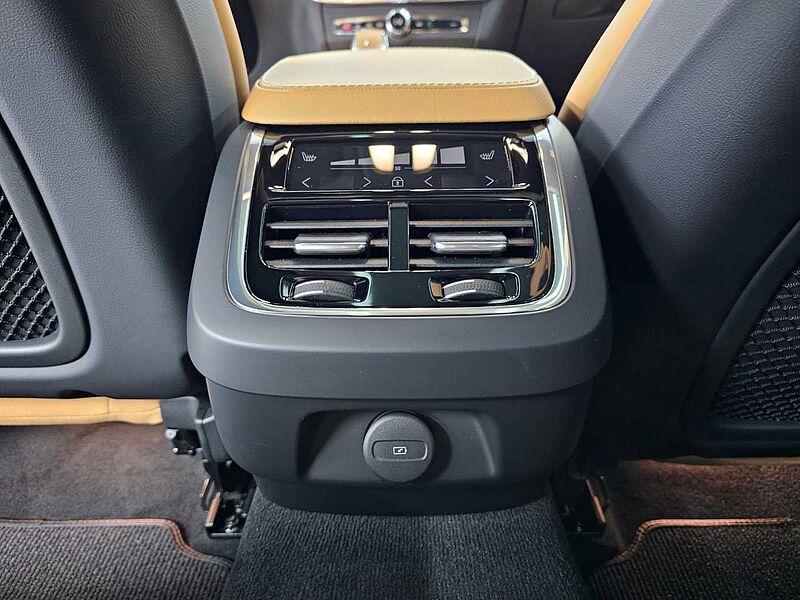 Volvo  Ultimate, B5 AWD 마일드 하이브리드, 가솔린, 브라이트