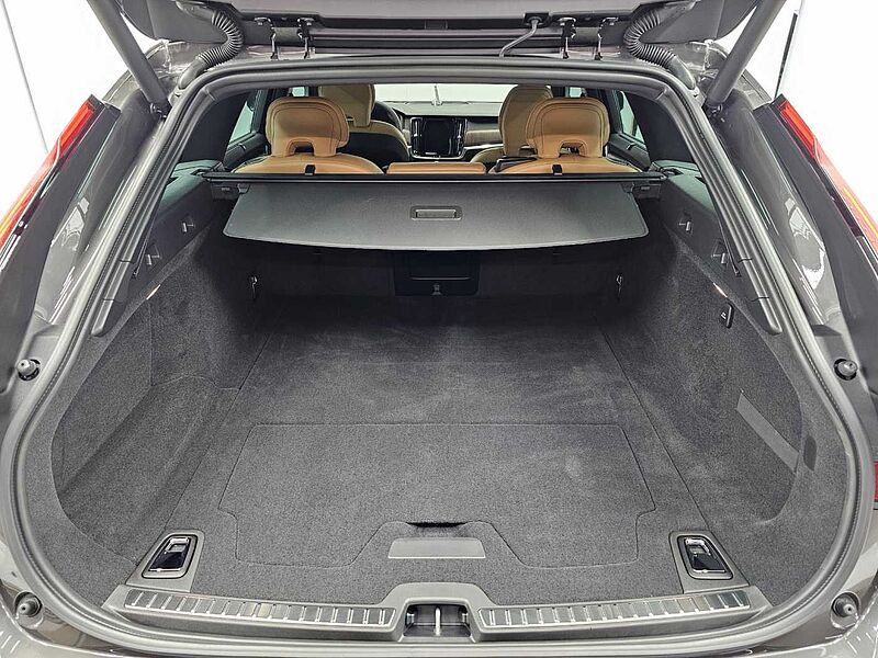 Volvo  Ultimate, B5 AWD 마일드 하이브리드, 가솔린, 브라이트