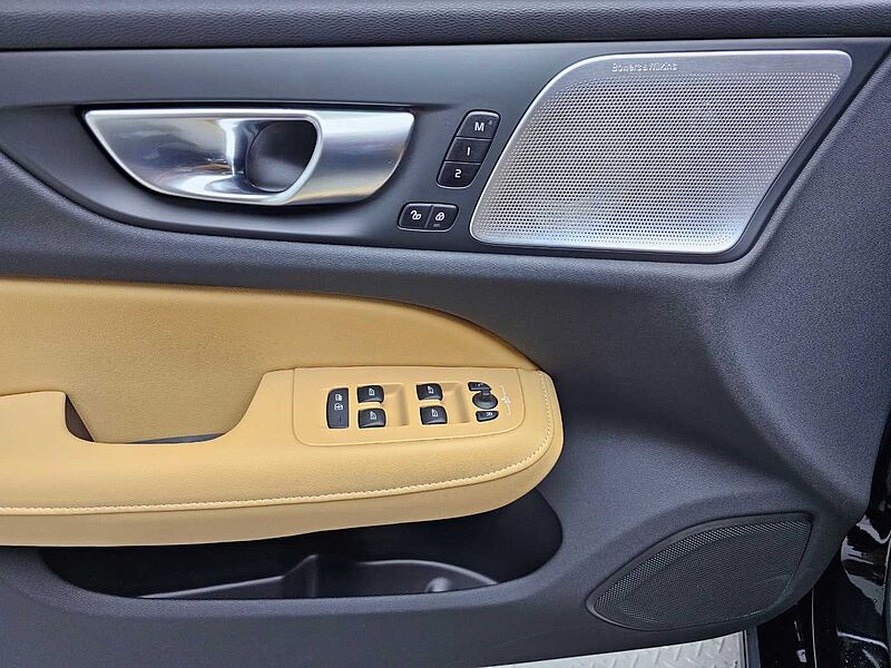 Volvo  Ultra, B5 마일드 하이브리드, 가솔린, 브라이트