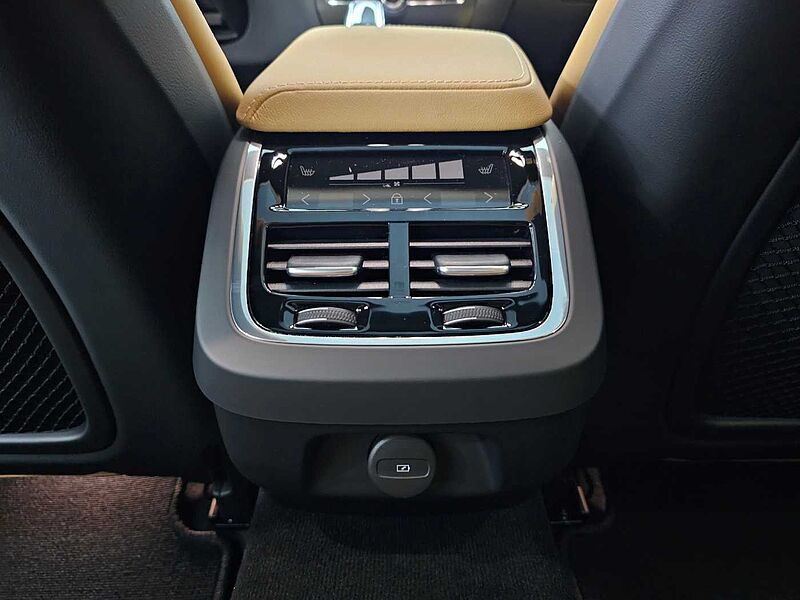 Volvo  Ultra, B5 마일드 하이브리드, 가솔린, 브라이트