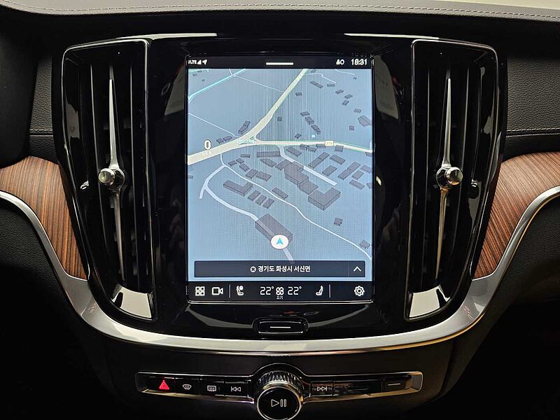 Volvo  Ultra, B5 마일드 하이브리드, 가솔린, 브라이트