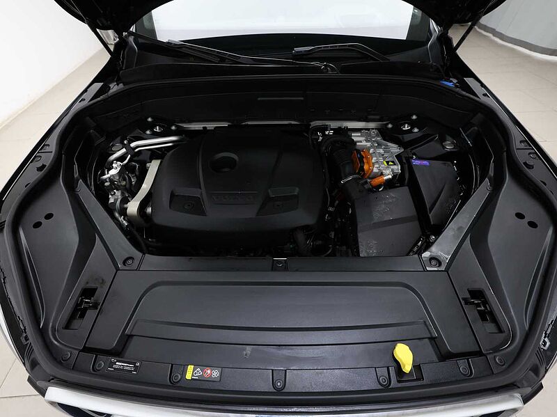 Volvo  Recharge Ultimate, T8 AWD 플러그-인 하이브리드, 전기/가솔린, 브라이트, 7 좌석