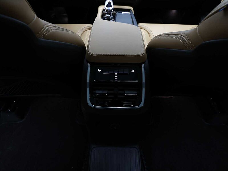 Volvo  Recharge Ultimate, T8 AWD 플러그-인 하이브리드, 전기/가솔린, 브라이트, 7 좌석