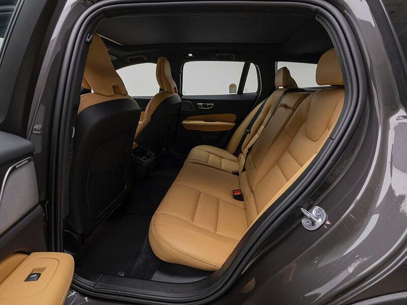 Volvo  Ultimate, B5 AWD 마일드 하이브리드, 가솔린, 브라이트