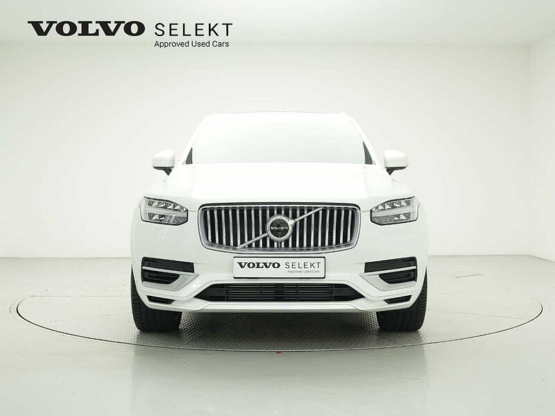Volvo  Recharge Ultimate, T8 AWD 플러그-인 하이브리드, 전기/가솔린, 브라이트, 7 좌석