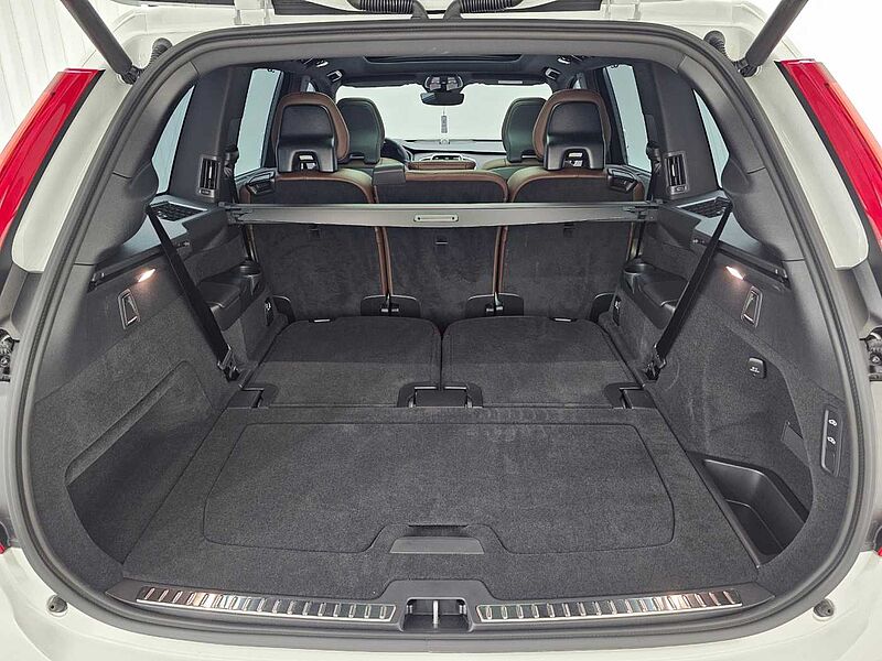 Volvo  Recharge Ultimate, T8 AWD 플러그-인 하이브리드, 전기/가솔린, 브라이트, 7 좌석