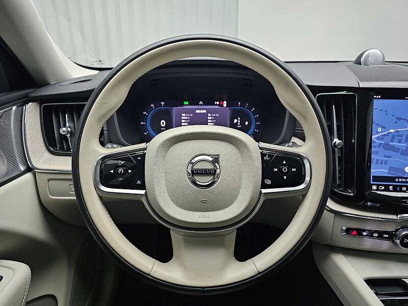 Volvo  Ultimate, B5 AWD 마일드 하이브리드, 가솔린, 브라이트