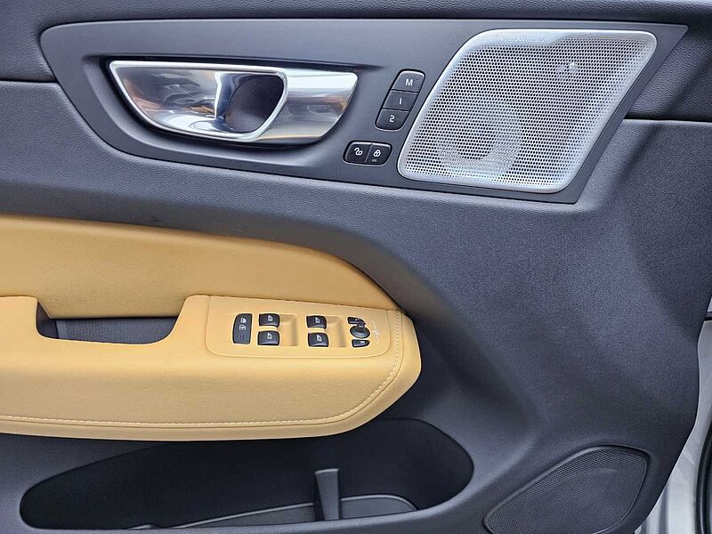 Volvo  Ultra, B5 AWD 마일드 하이브리드, 가솔린, 브라이트