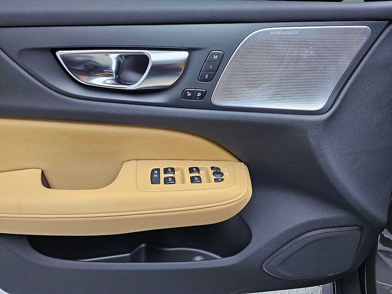 Volvo  Ultra, B5 AWD 마일드 하이브리드, 가솔린, 브라이트