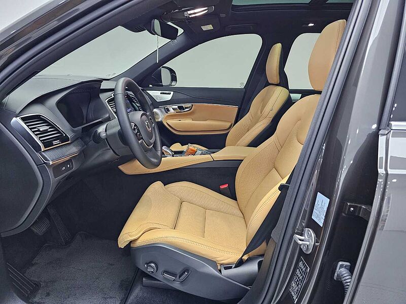 Volvo  Recharge Ultimate, T8 AWD 플러그-인 하이브리드, 전기/가솔린, 브라이트, 7 좌석