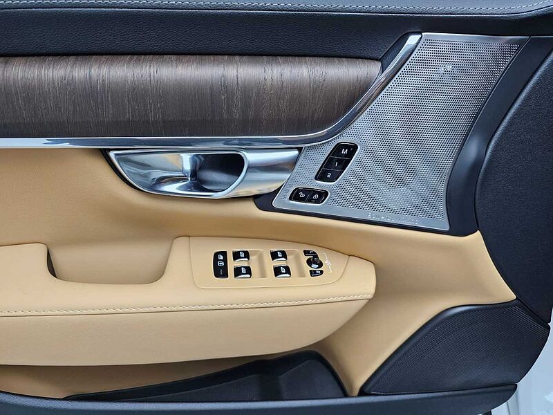 Volvo  Ultimate, B5 마일드 하이브리드, 가솔린, 브라이트