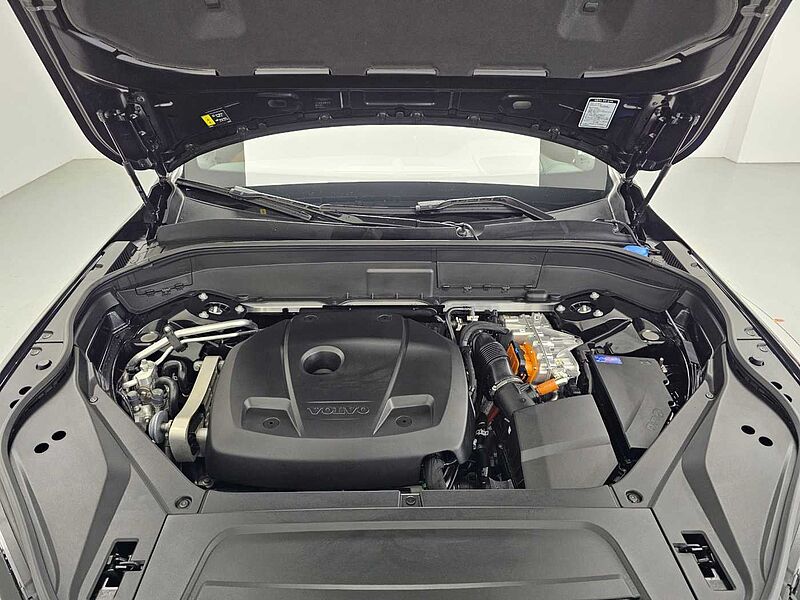 Volvo  Recharge Ultimate, T8 AWD 플러그-인 하이브리드, 전기/가솔린, 브라이트, 7 좌석