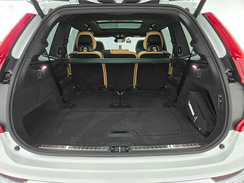 Volvo  Recharge Ultimate, T8 AWD 플러그-인 하이브리드, 전기/가솔린, 브라이트, 7 좌석