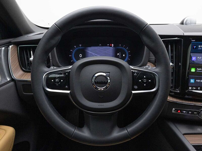 Volvo  Ultimate, B5 AWD 마일드 하이브리드, 가솔린, 브라이트