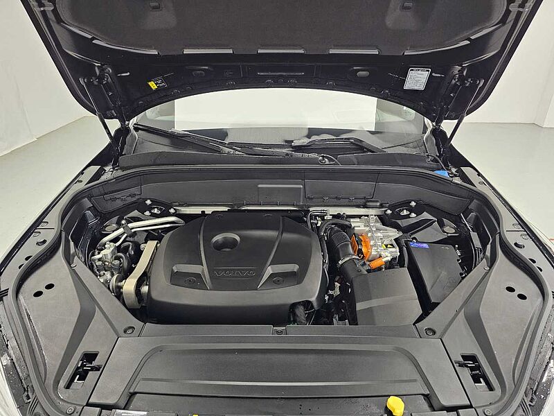 Volvo  Recharge Ultimate, T8 AWD 플러그-인 하이브리드, 전기/가솔린, 브라이트, 7 좌석