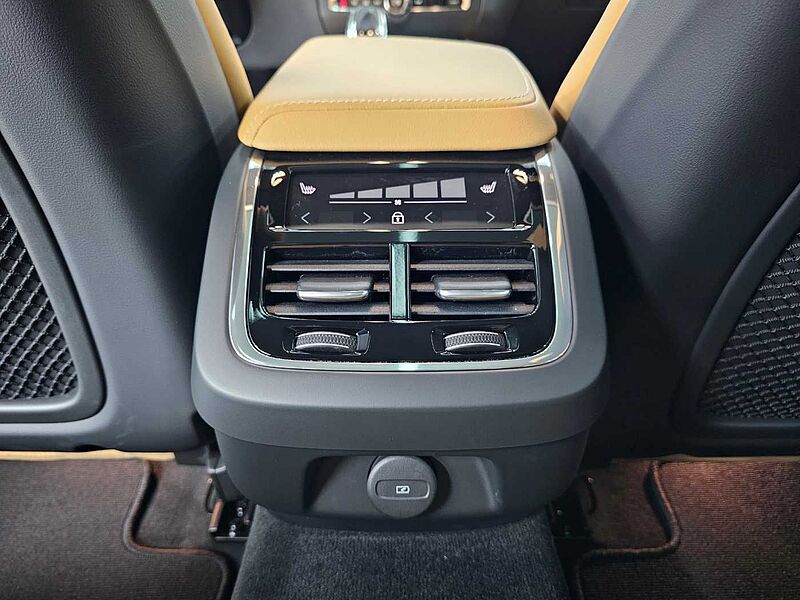 Volvo  Ultra, B5 AWD 마일드 하이브리드, 가솔린, 브라이트
