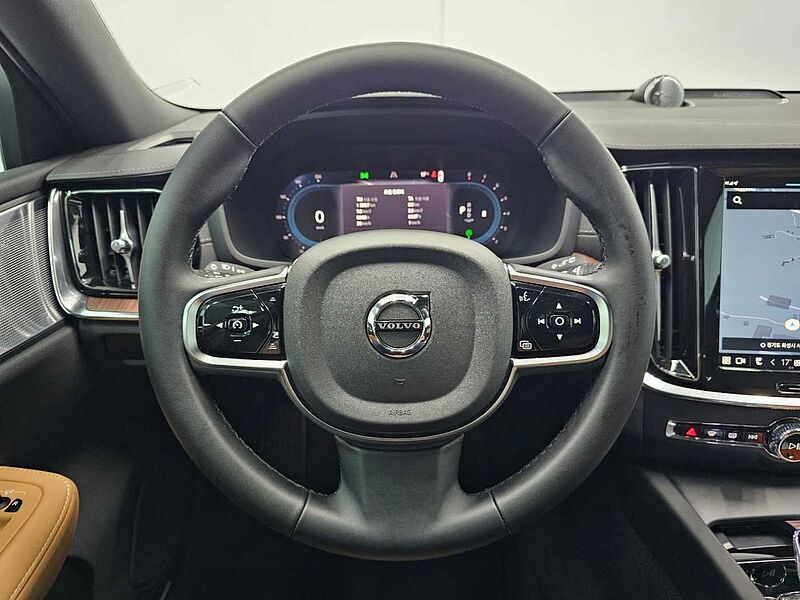 Volvo  Ultra, B5 AWD 마일드 하이브리드, 가솔린, 브라이트
