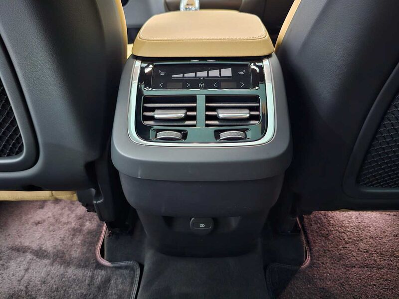 Volvo  Ultra, B5 AWD 마일드 하이브리드, 가솔린, 브라이트