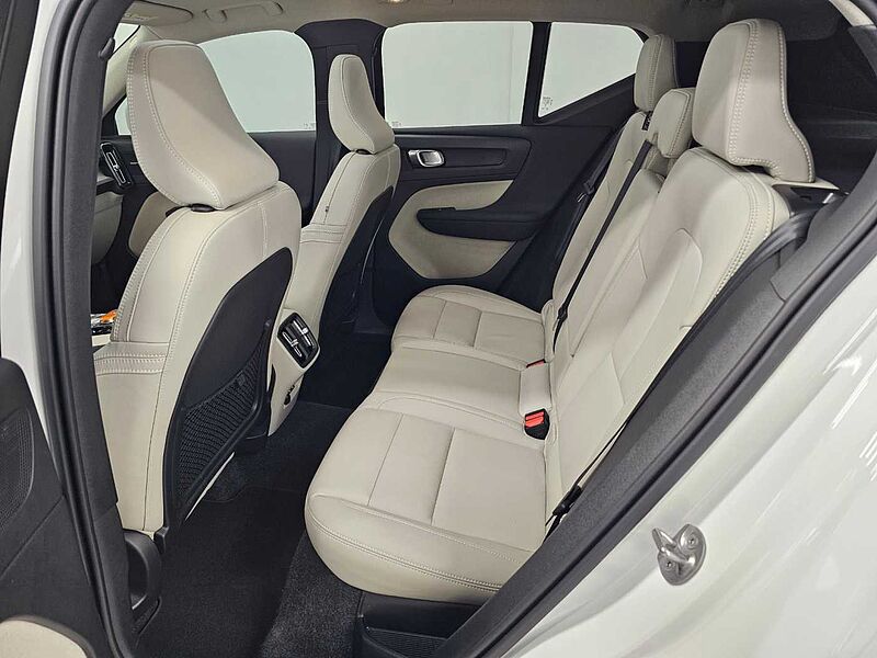 Volvo  Ultra, B4 AWD 마일드 하이브리드, 가솔린, 브라이트