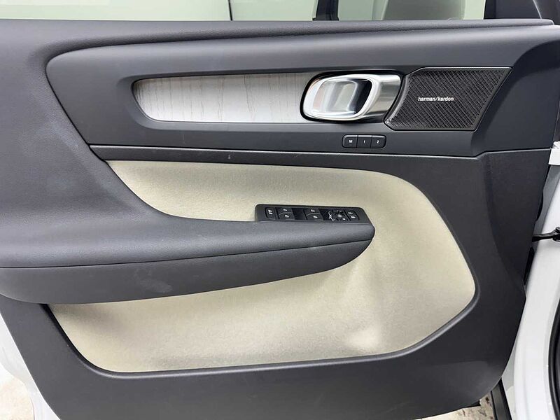 Volvo  Ultra, B4 AWD 마일드 하이브리드, 가솔린, 브라이트