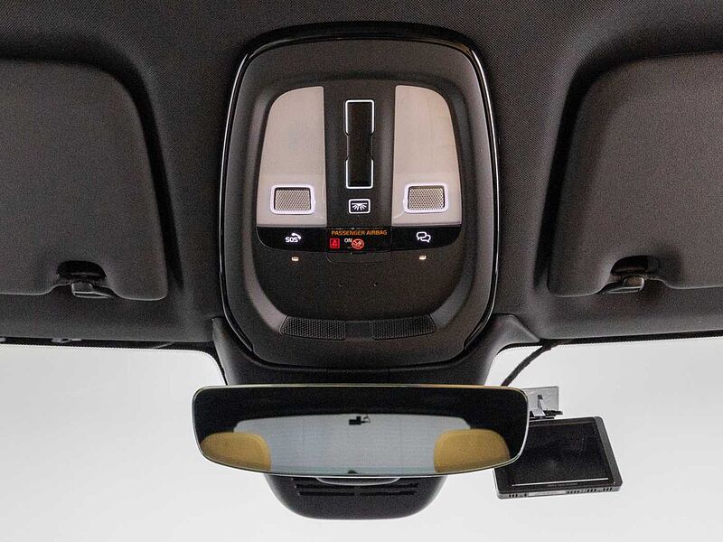 Volvo Ultra, T8 AWD 플러그-인 하이브리드, 전기/가솔린, 브라이트