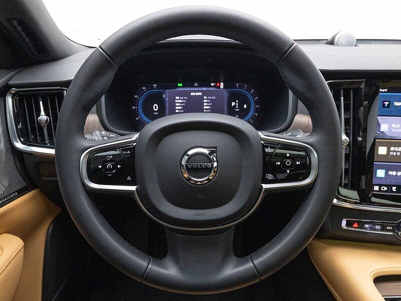 Volvo  Ultimate, B5 마일드 하이브리드, 가솔린, 브라이트