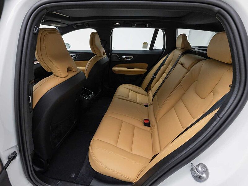 Volvo  Ultra, B5 AWD 마일드 하이브리드, 가솔린, 브라이트