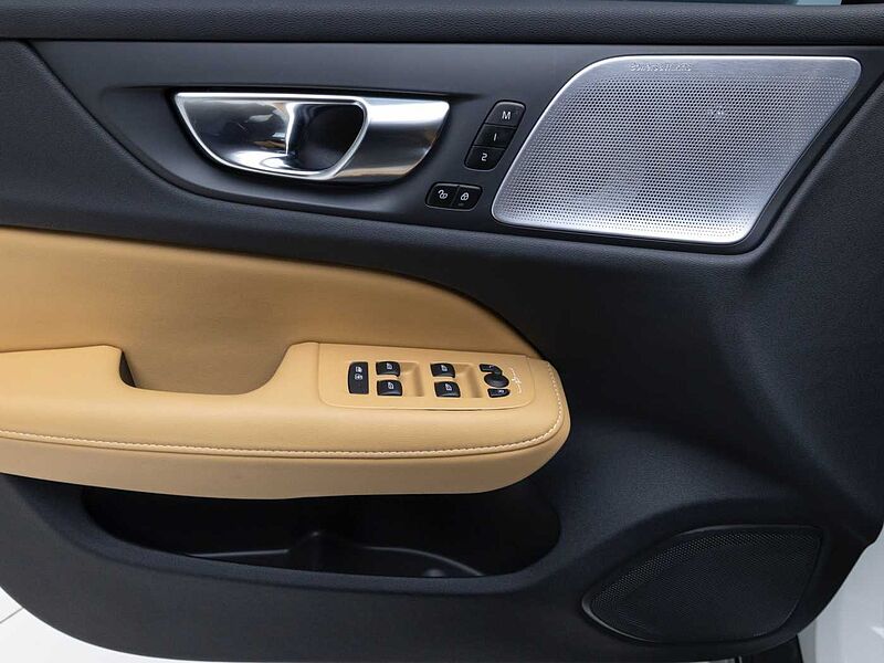 Volvo Ultra, B5 AWD 마일드 하이브리드, 가솔린, 브라이트