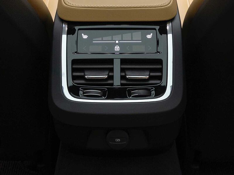 Volvo Ultra, B5 AWD 마일드 하이브리드, 가솔린, 브라이트