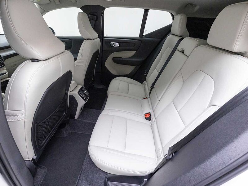 Volvo  Ultra, B4 AWD 마일드 하이브리드, 가솔린, 브라이트