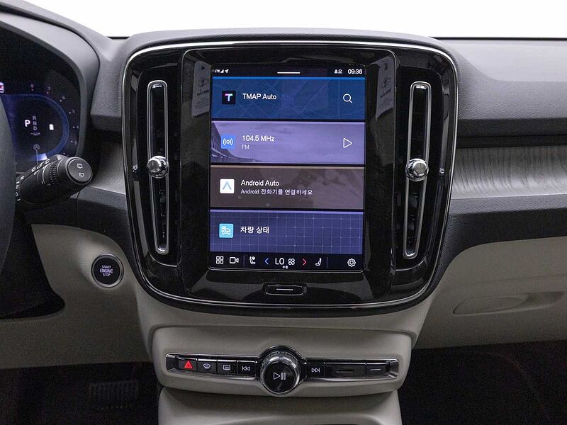 Volvo  Ultra, B4 AWD 마일드 하이브리드, 가솔린, 브라이트