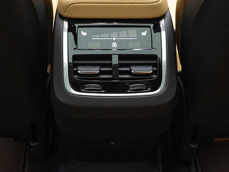 Volvo  Ultra, B6 AWD 마일드 하이브리드, 가솔린, 브라이트