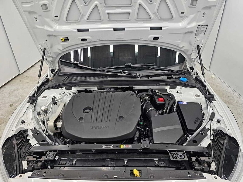 Volvo Ultra, B5 AWD 마일드 하이브리드, 가솔린, 브라이트