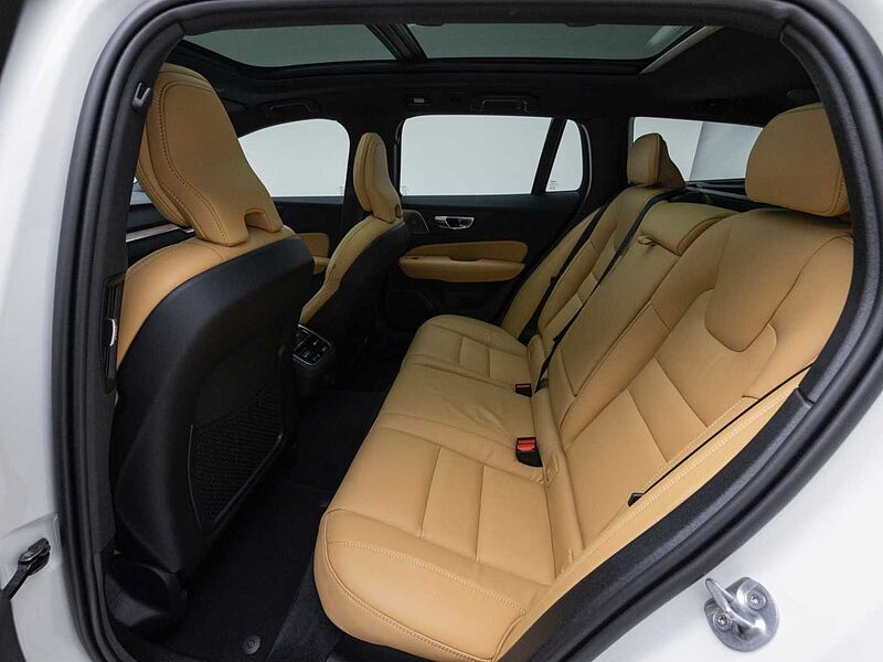 Volvo  Ultimate, B5 AWD 마일드 하이브리드, 가솔린, 브라이트