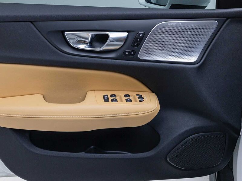 Volvo  Ultimate, B5 AWD 마일드 하이브리드, 가솔린, 브라이트