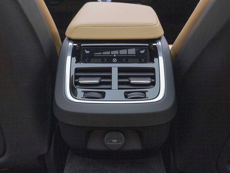 Volvo  Ultimate, B5 AWD 마일드 하이브리드, 가솔린, 브라이트