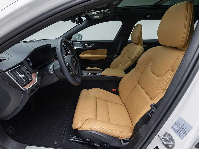 Volvo  Ultimate, B5 AWD 마일드 하이브리드, 가솔린, 브라이트