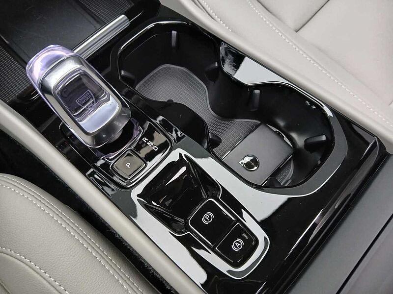 Volvo  Ultra, B4 AWD 마일드 하이브리드, 가솔린, 브라이트