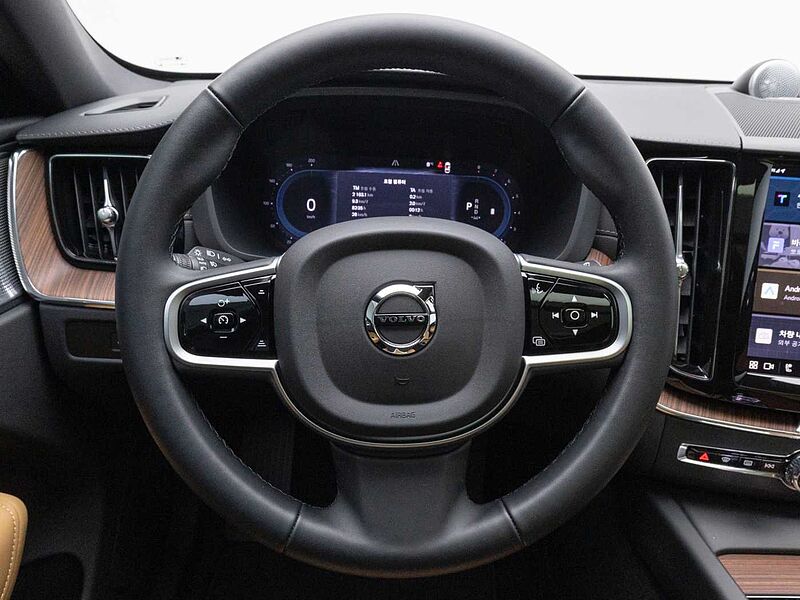 Volvo  Ultra, B5 AWD 마일드 하이브리드, 가솔린, 브라이트