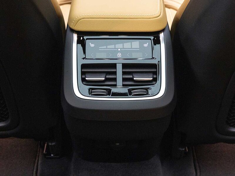 Volvo  Ultra, B5 AWD 마일드 하이브리드, 가솔린, 브라이트