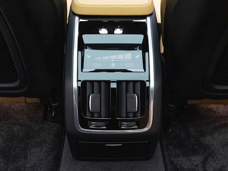 Volvo Ultimate, B5 마일드 하이브리드, 가솔린, 브라이트