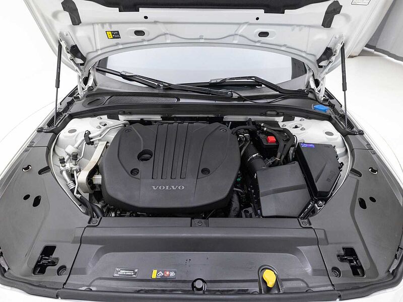 Volvo Ultimate, B5 마일드 하이브리드, 가솔린, 브라이트