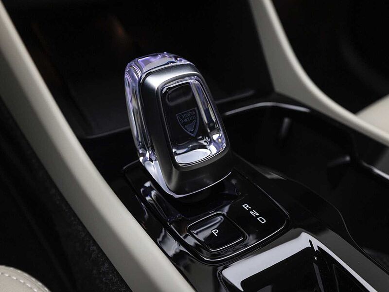 Volvo Ultra, B4 AWD 마일드 하이브리드, 가솔린, 브라이트